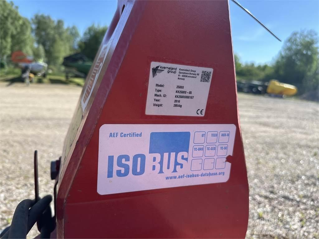 Kverneland 2500S-6 Charrue réversible