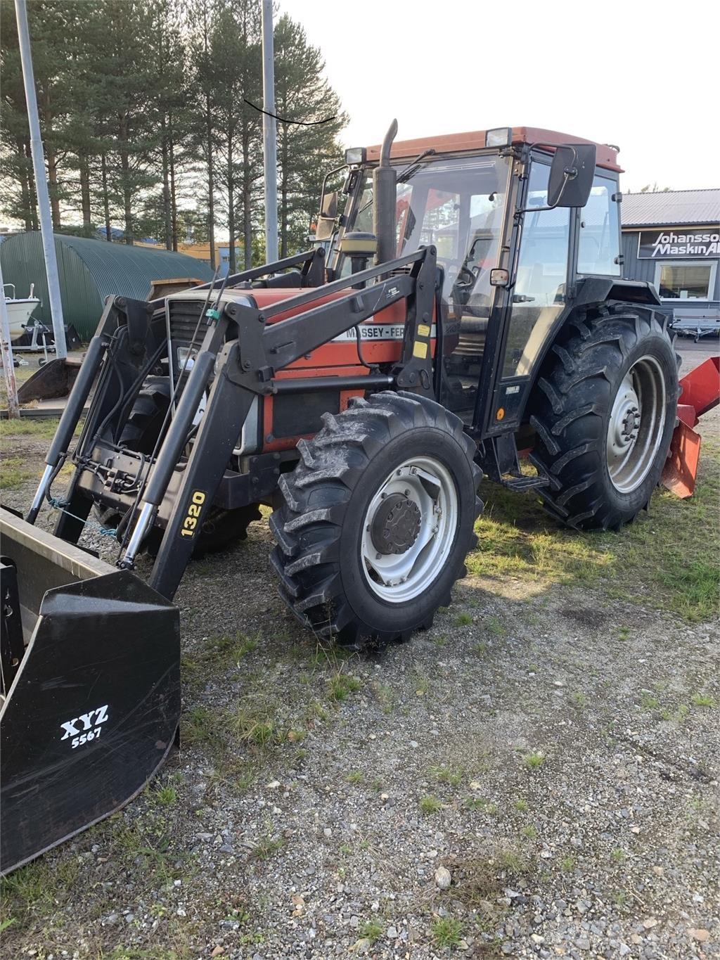 Massey Ferguson 365 4WD Tracteur