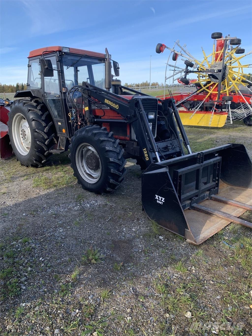 Massey Ferguson 365 4WD Tracteur