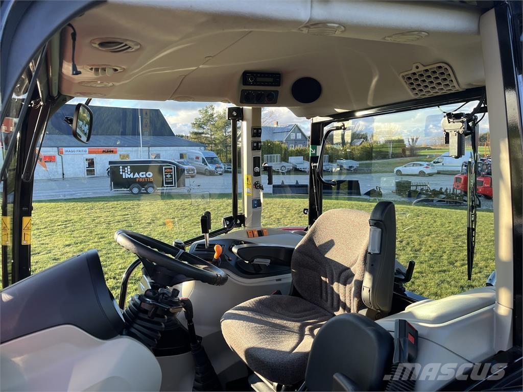 Massey Ferguson 4708M Tracteur