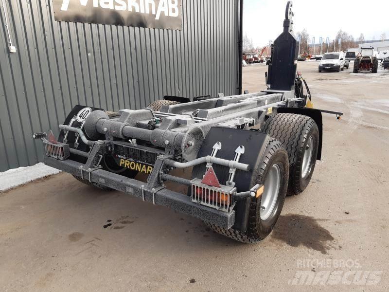 Pronar LASTVÄXLARE T185 Tractopelle