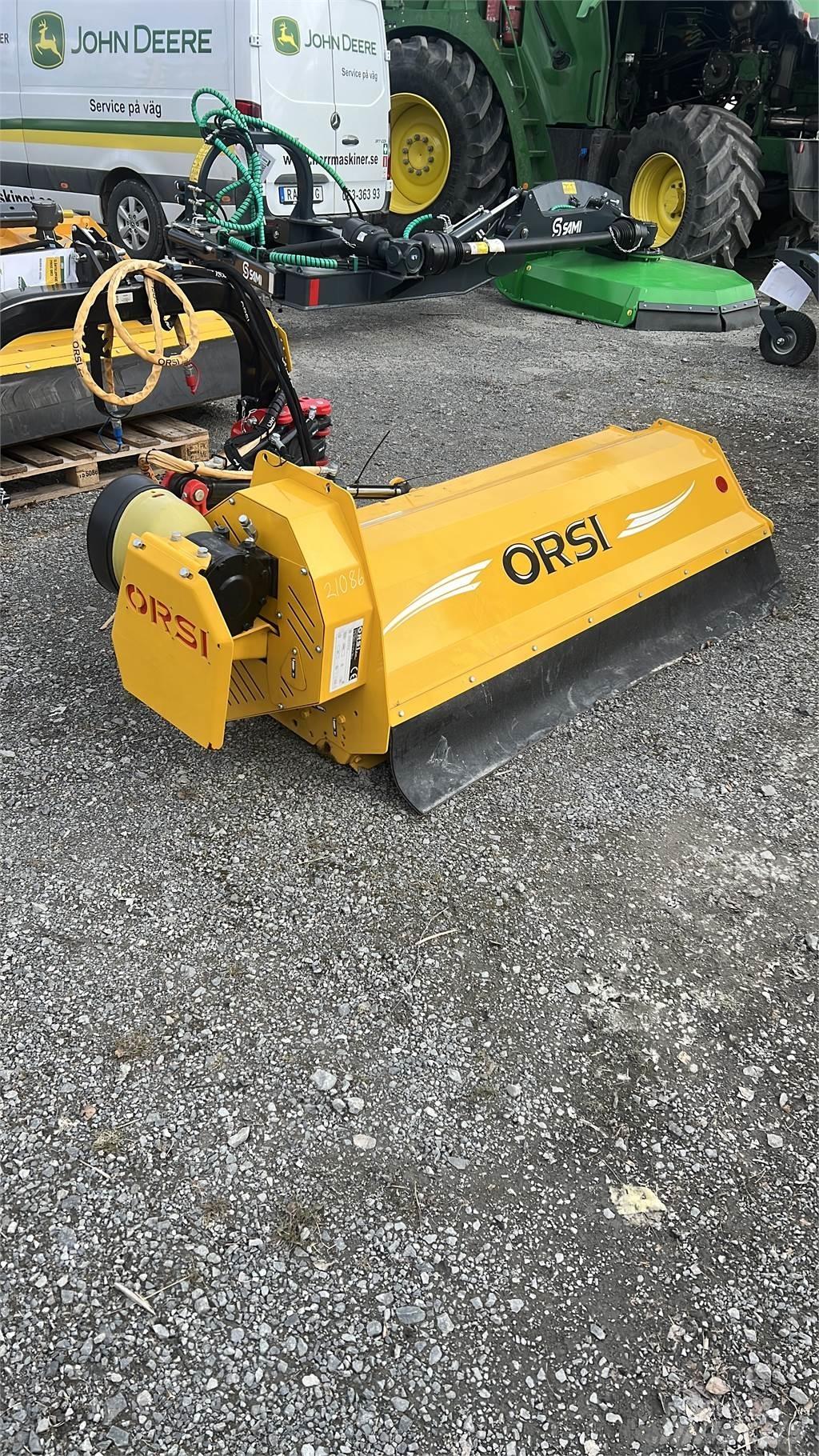  Släntklippare Broyeur / Gyrobroyeur / Epareuse