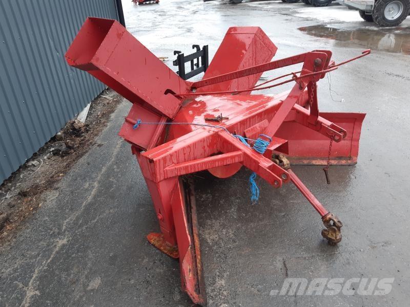  SNÖSLUNGA V -SLUNGA Autres équipements pour route et neige