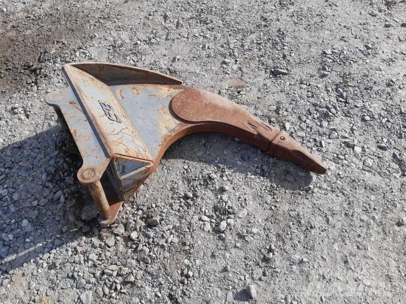  TJÄLKROK S45 (uppdrag) Pelle sur chenilles