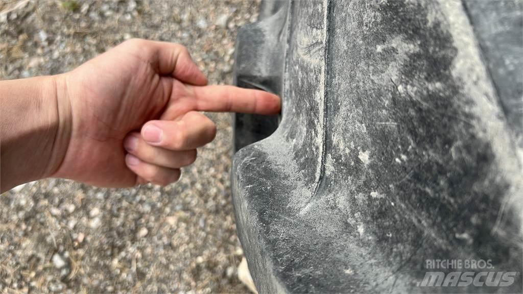 Trelleborg 520/85R42 Pneus, roues et jantes