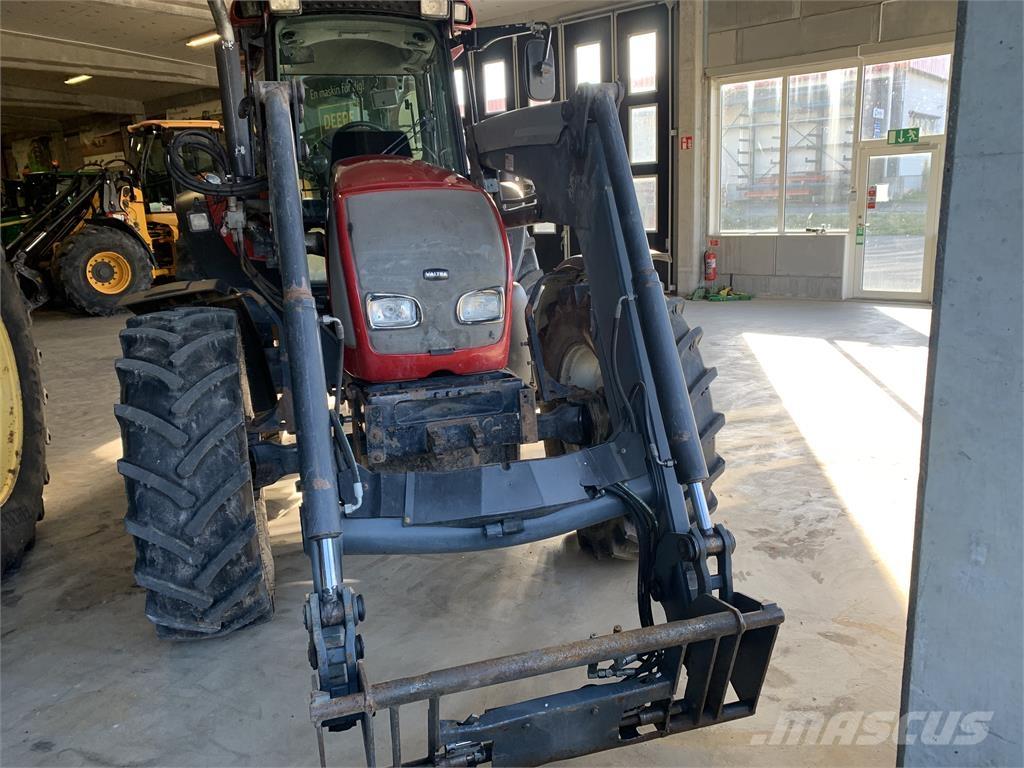 Valtra C130 Tracteur