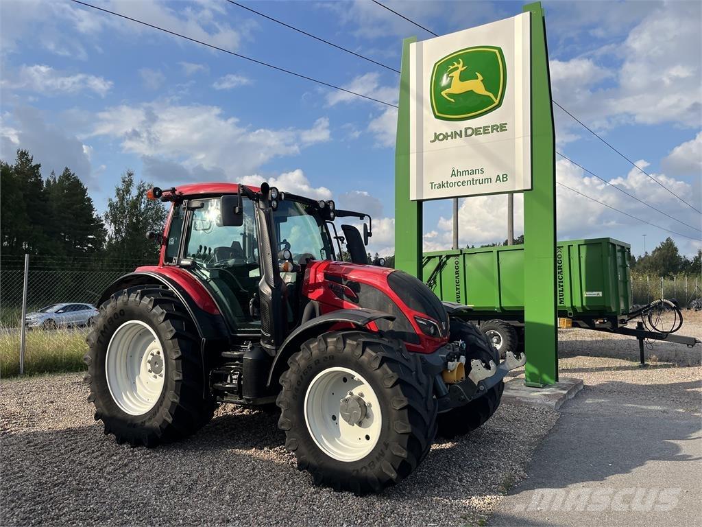 Valtra N174 Tracteur