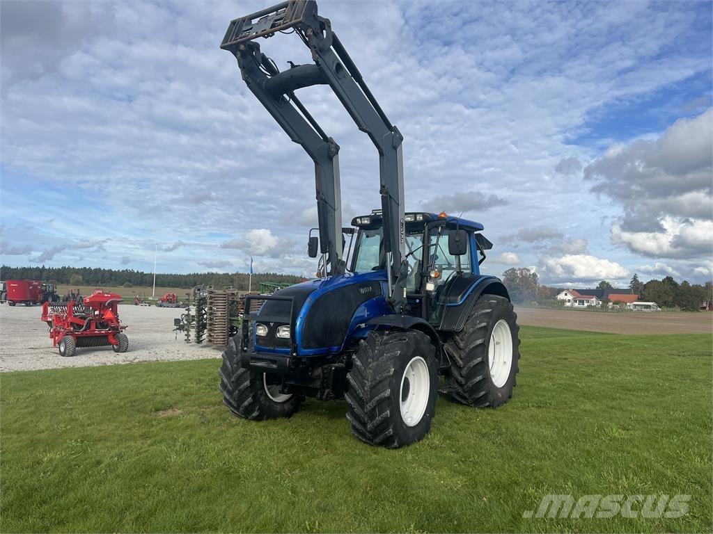 Valtra T151 E Tracteur