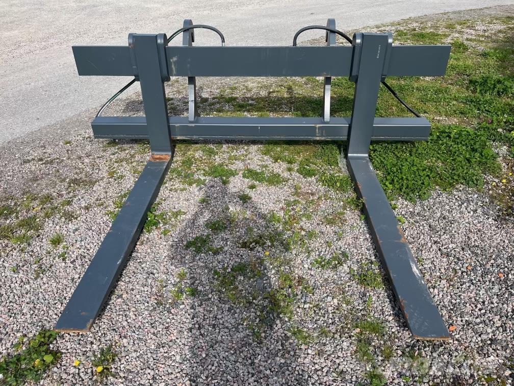 YPV 9 ton med Stora BM Autres matériels de fertilisation