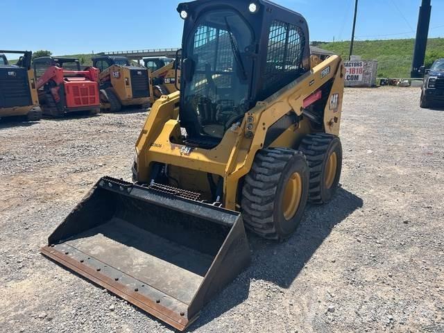CAT 236D3 Pneus, roues et jantes