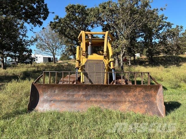 CAT D6D Bouteurs sur chenilles