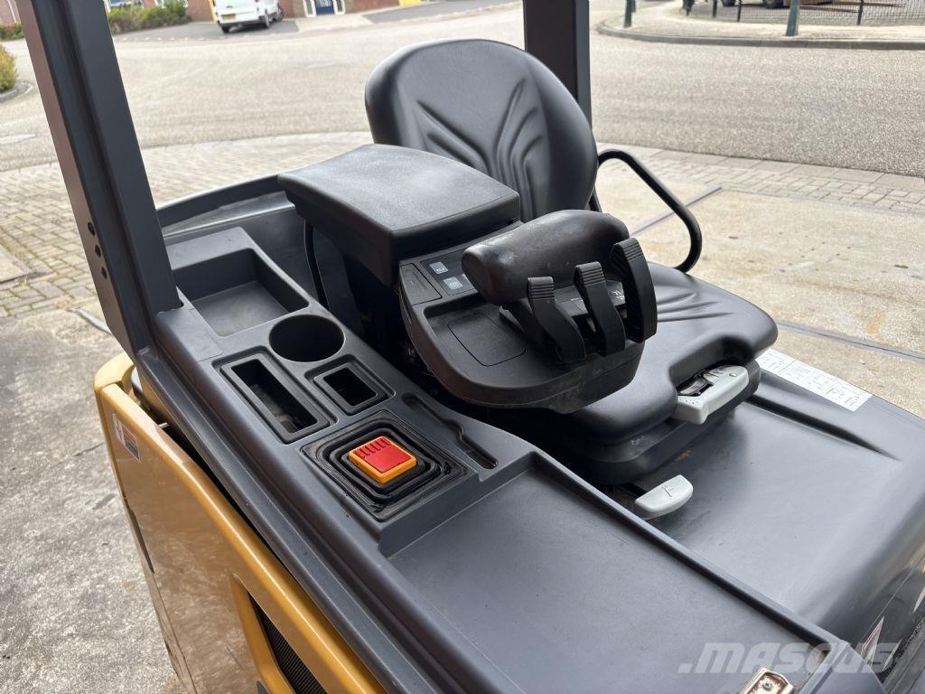 CAT 2ET4000 Chariots élévateurs électriques