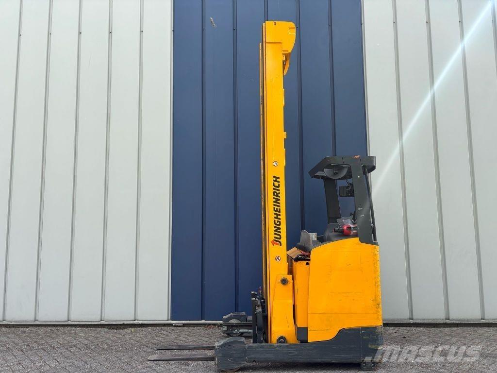 Jungheinrich ETV 216 Chariot à mât rétractable