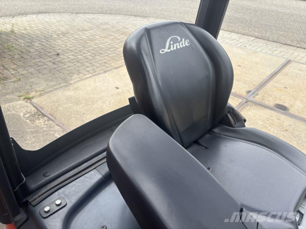 Linde E15-02 Chariots élévateurs électriques