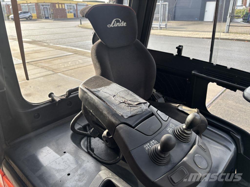 Linde E25-01 Chariots élévateurs électriques