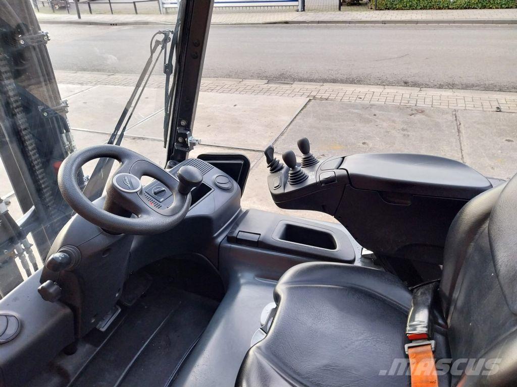 Linde E25-01 Chariots élévateurs électriques