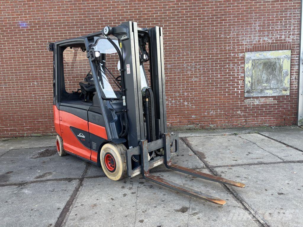 Linde E25HL-01/600 Chariots élévateurs électriques