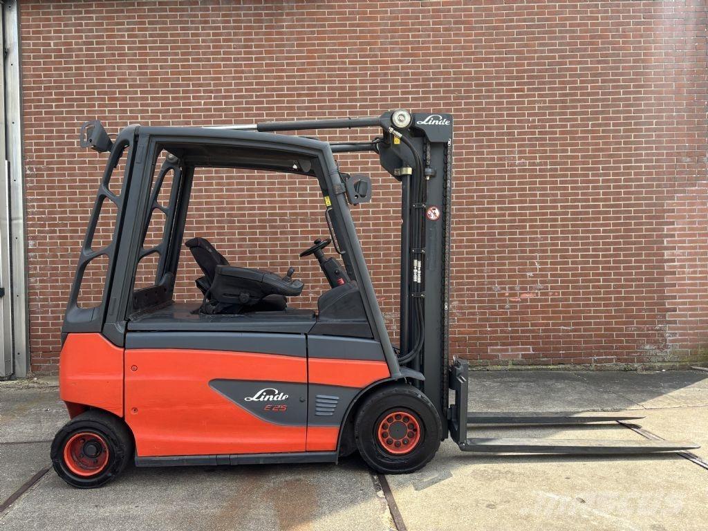 Linde E25L-01 Chariots élévateurs électriques