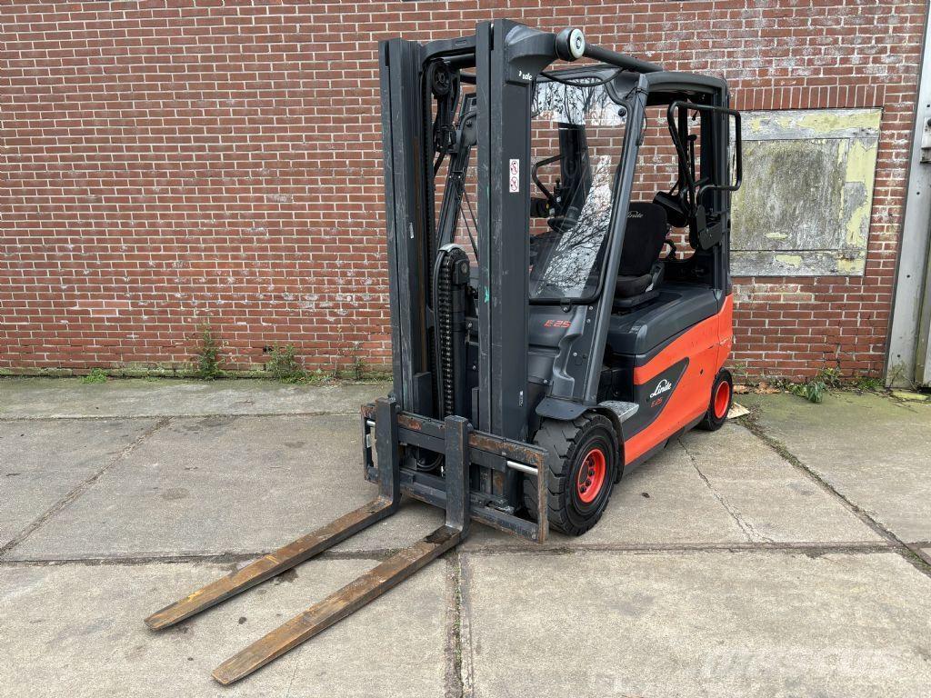 Linde E25L-01 Chariots élévateurs électriques