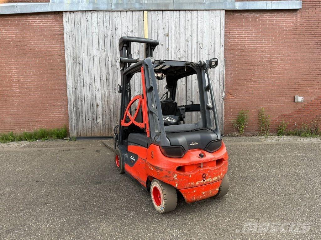 Linde E30-01 Chariots élévateurs électriques