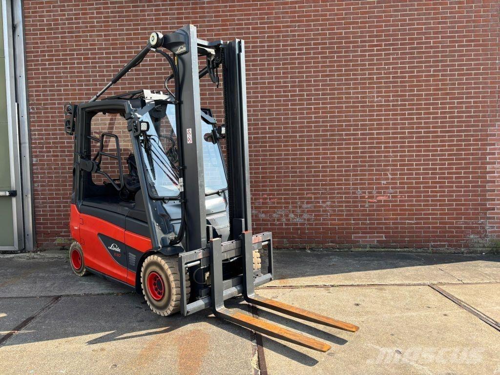 Linde E30L-01 Chariots élévateurs électriques