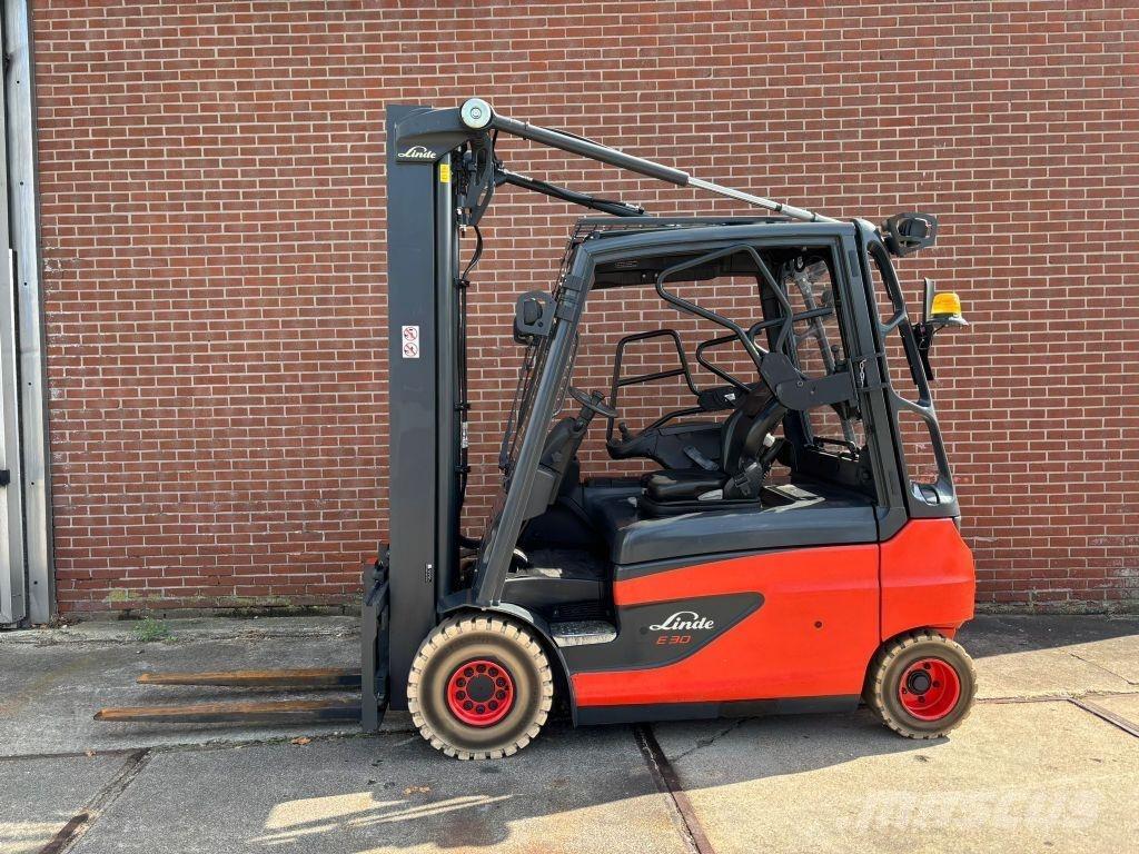 Linde E30L-01 Chariots élévateurs électriques