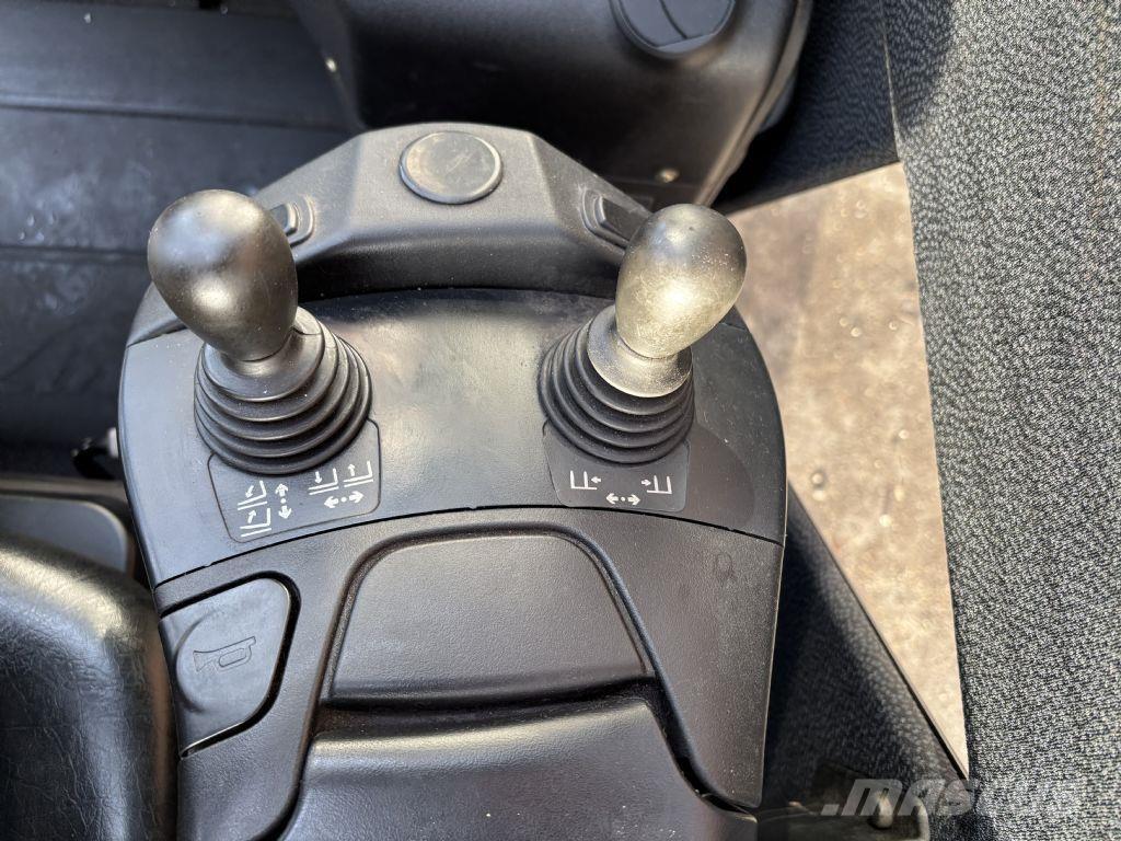 Linde H18D-01 Chariots diesel