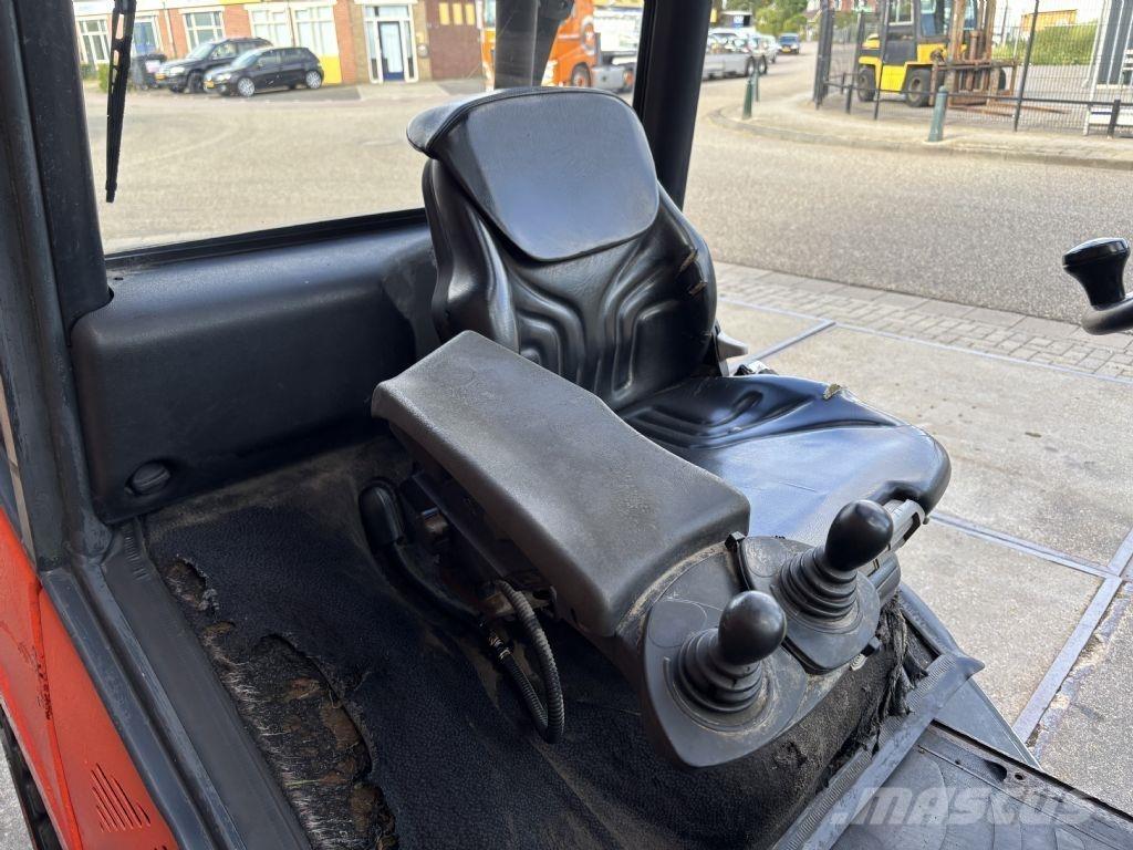 Linde H25D Chariots diesel