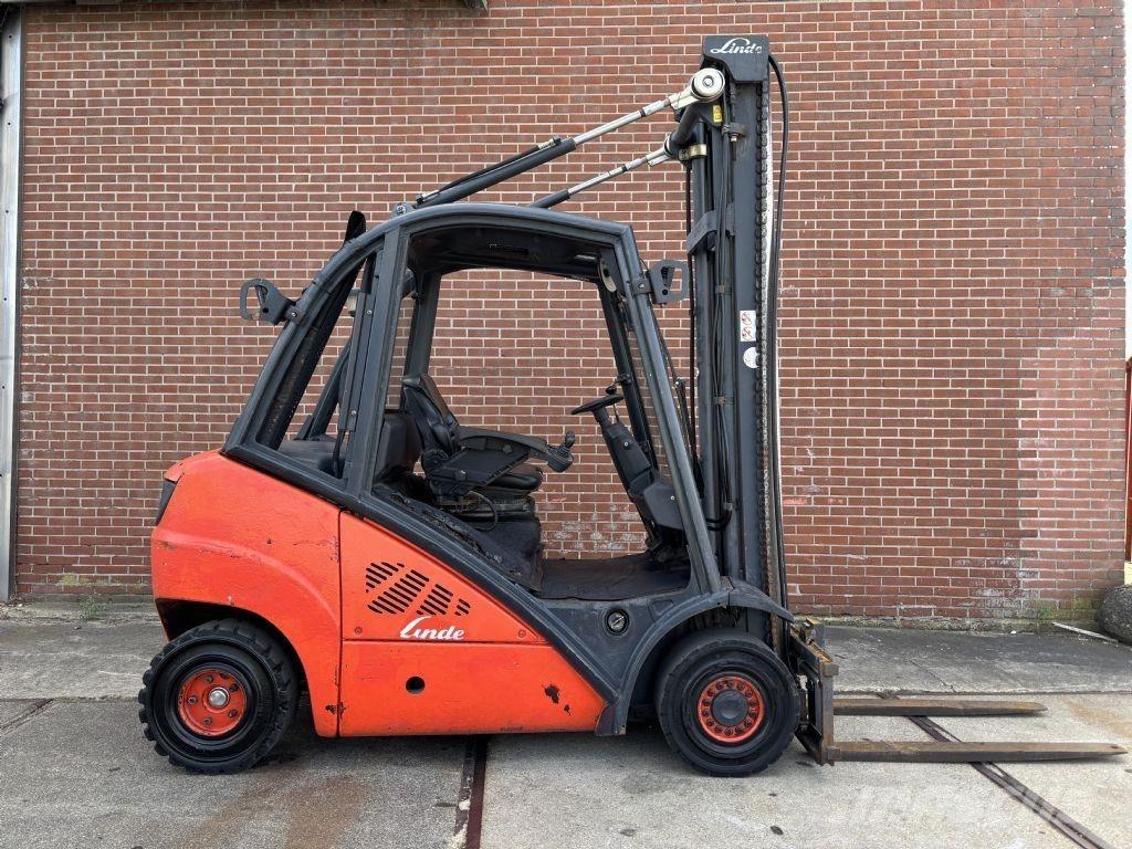 Linde H25D Chariots diesel