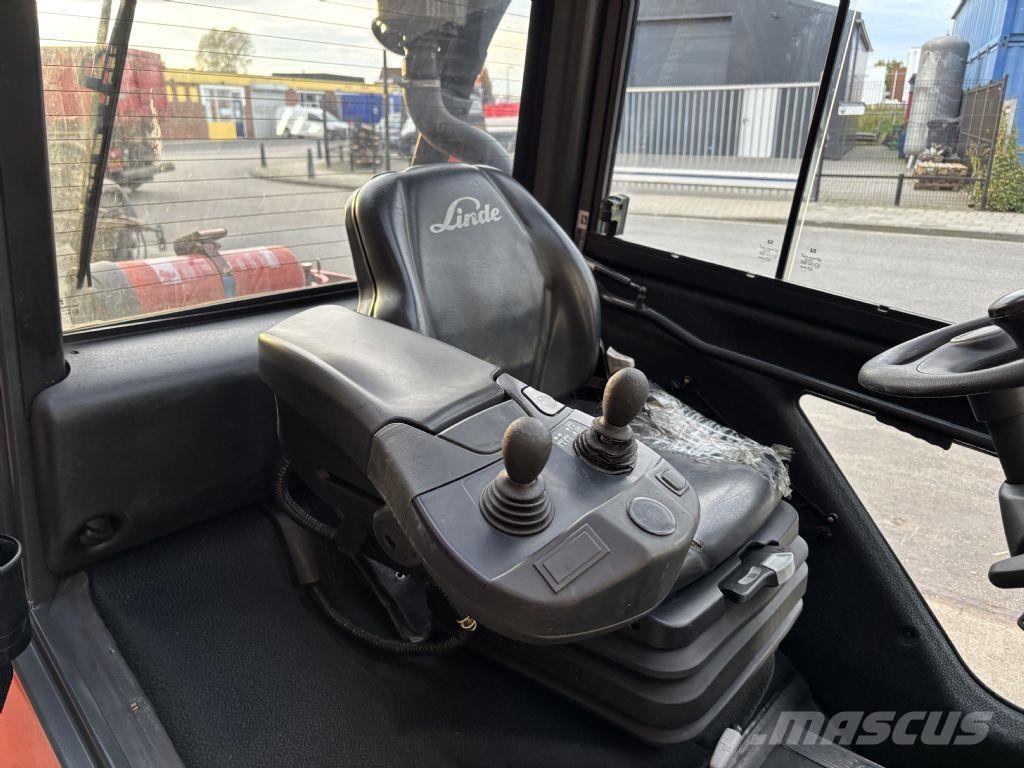 Linde H30D-02 Chariots diesel