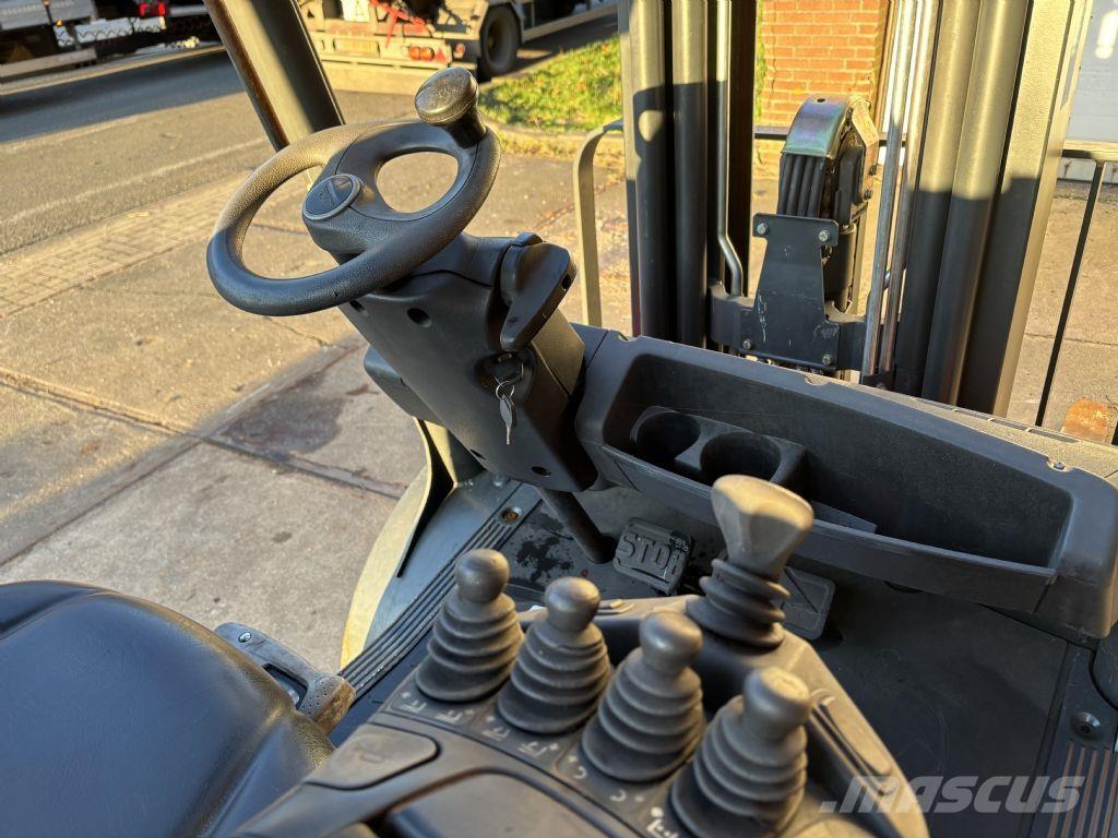 Linde H35T Chariots GPL