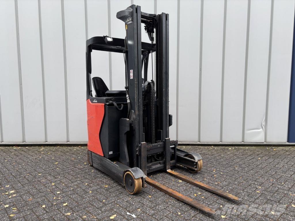 Linde R12B-01 Chariot à mât rétractable