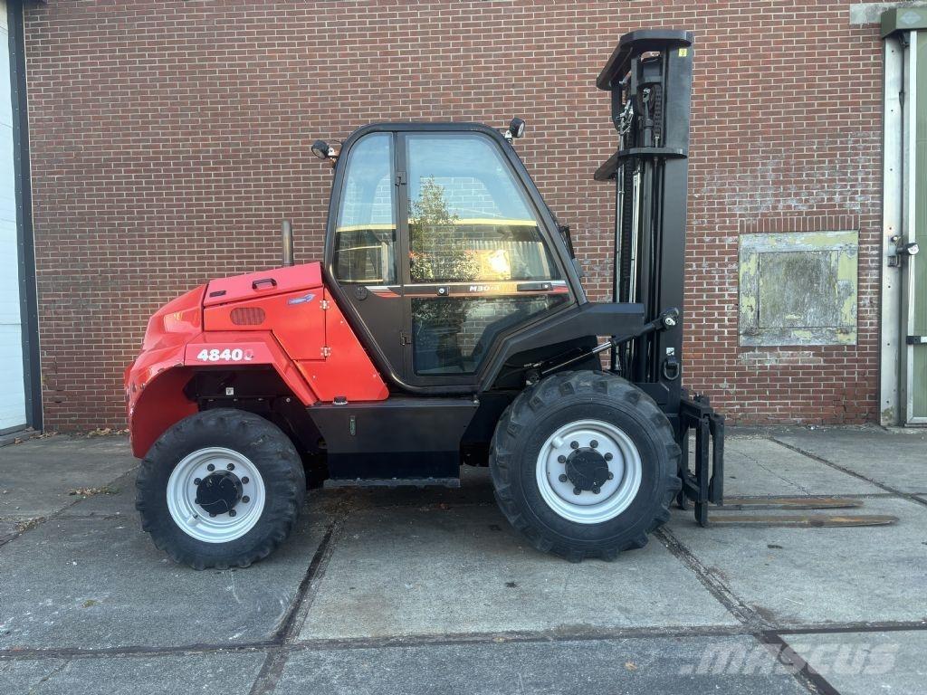 Manitou M30-4 Chariot tout terrain