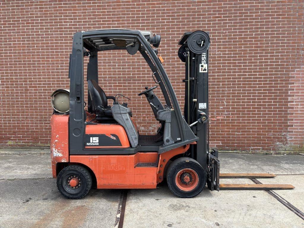 Nissan PD01A15PO Chariots GPL