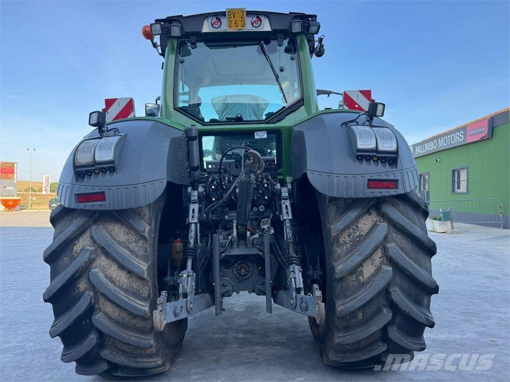 Fendt 828 Tracteur