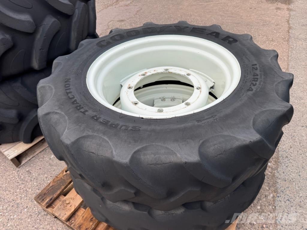 Goodyear 120 Autres équipements pour tracteur