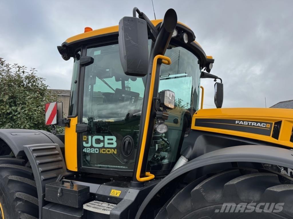 JCB 4220 iCON Tracteur