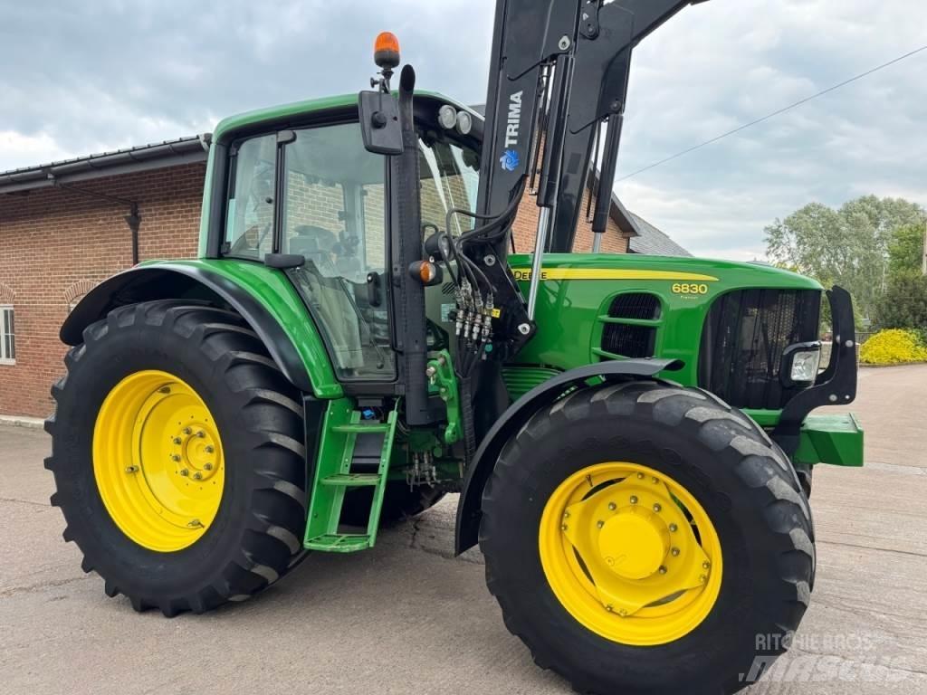 John Deere 6830 Tracteur