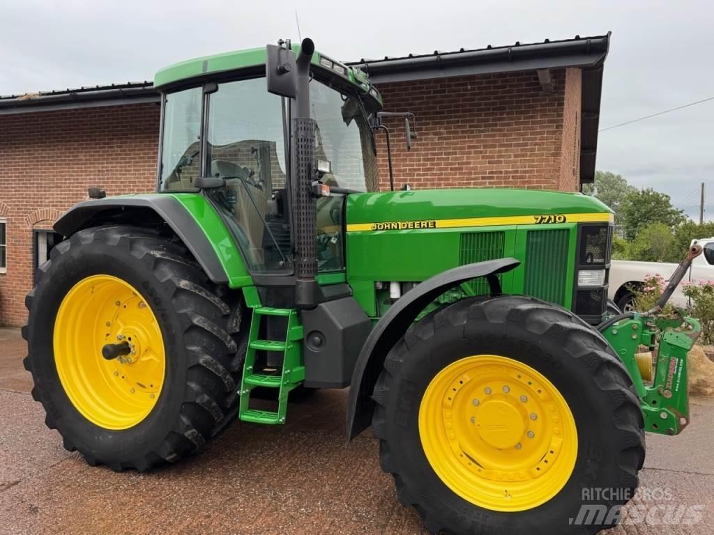 John Deere 7710 Tracteur