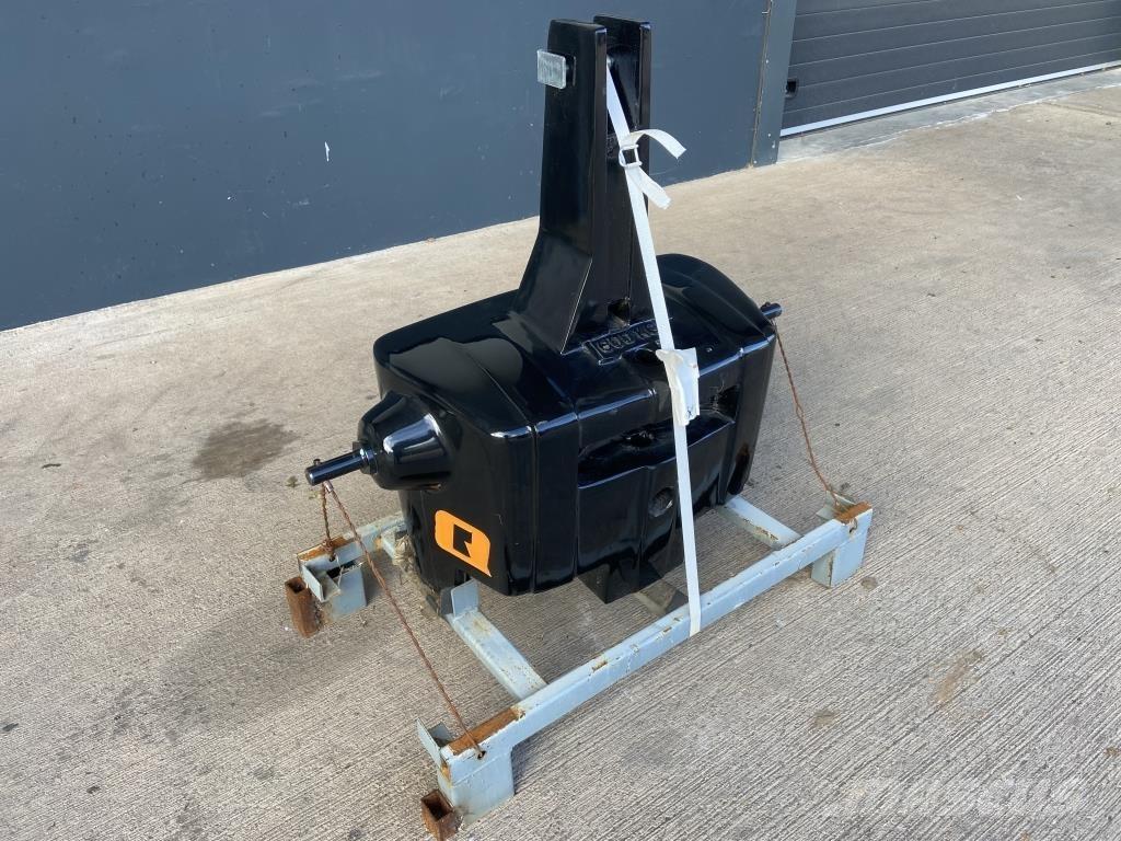 Quicke 7810 III Autres équipements pour tracteur