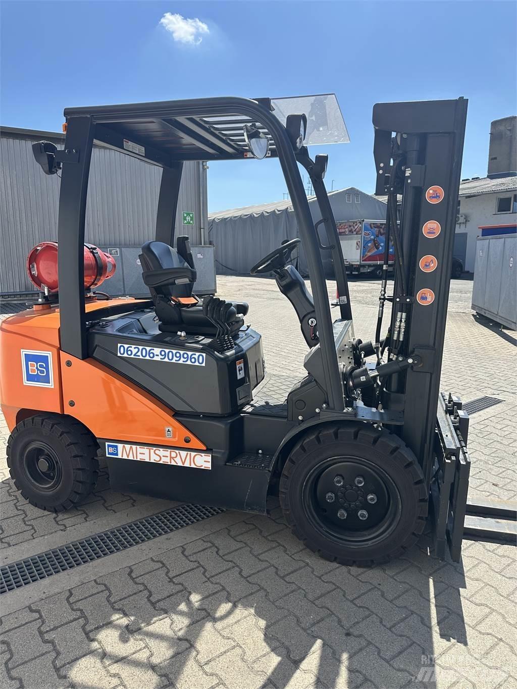 Doosan G30P-7 Construction - Autres