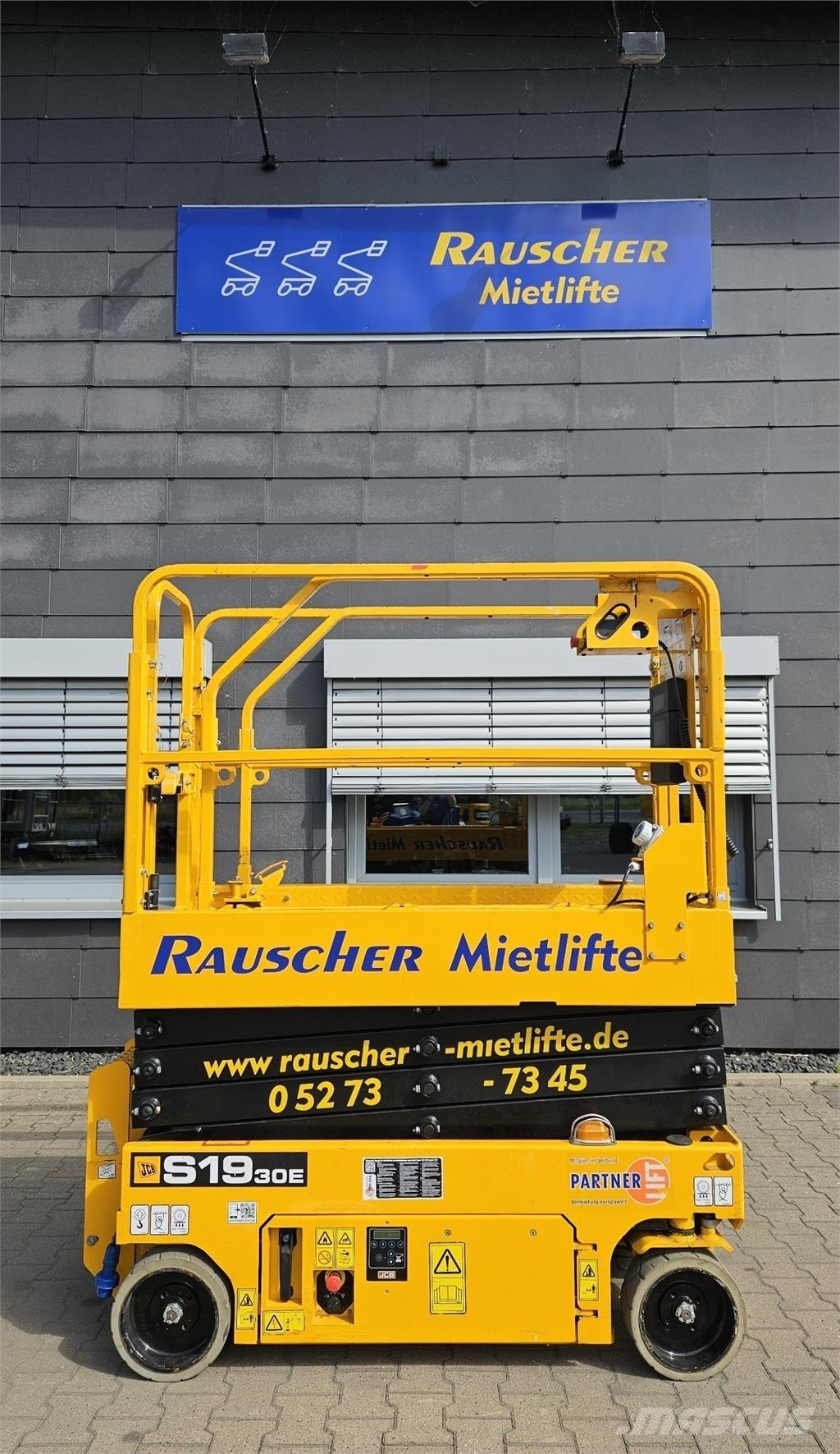 JCB S1930E Remorque nacelle