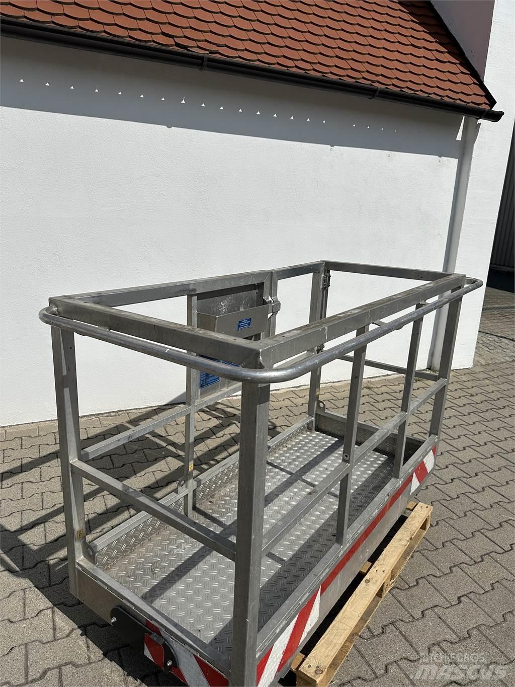 Paflinger P300 KS Construction - Autres