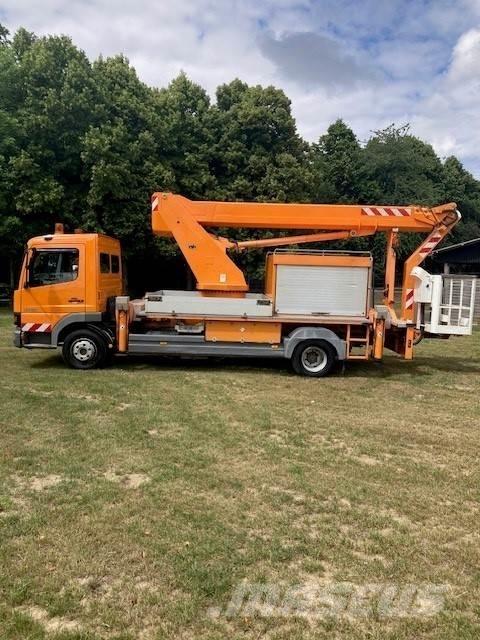 Wumag WT 220 e Camion nacelle