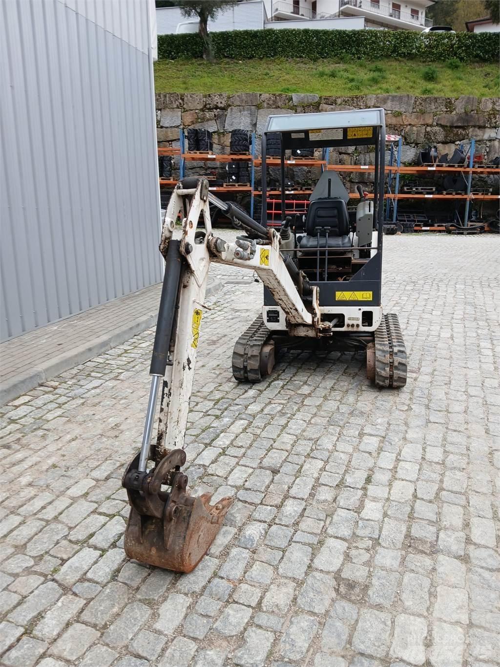 Bobcat 323 Mini pelle < 7t