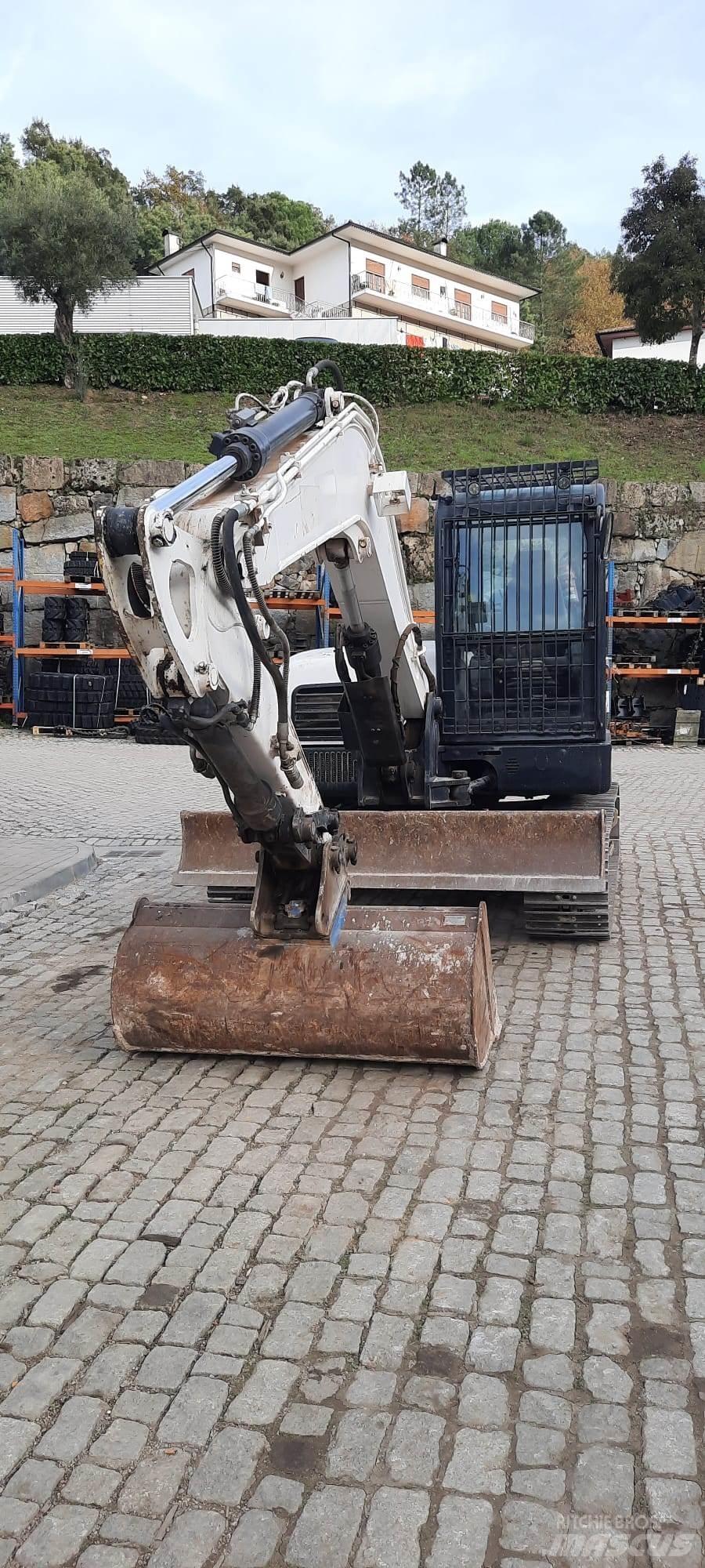 Bobcat E85 Mini pelle < 7t