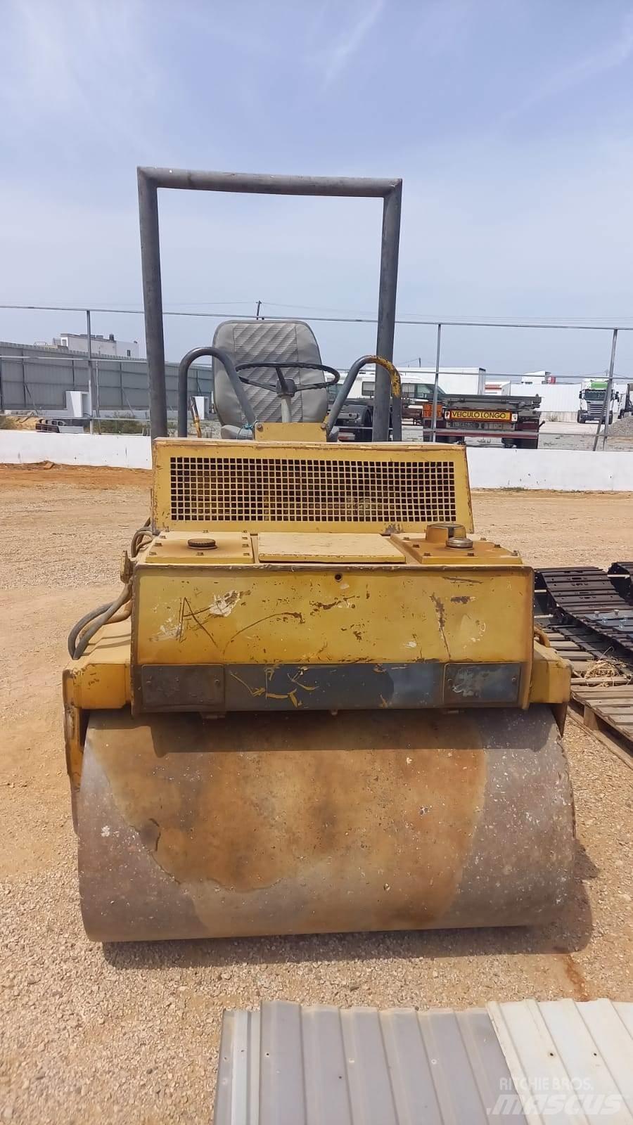 Bomag BW120AD Rouleaux tandem