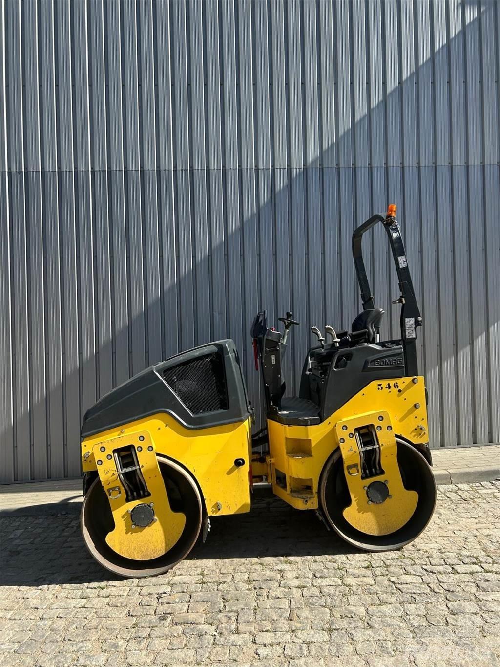 Bomag BW138AD-5 Rouleaux tandem