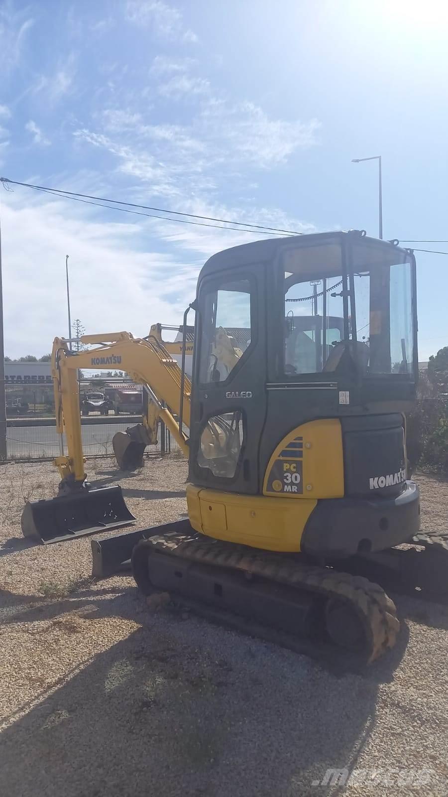 Komatsu PC30MR-2 Mini pelle < 7t