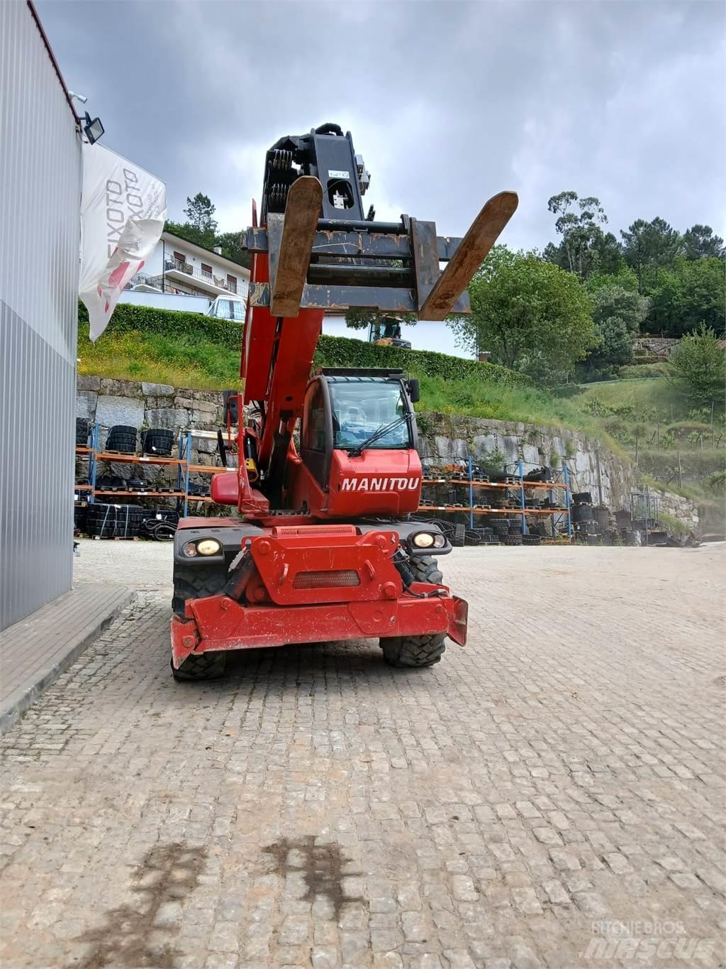 Manitou MRT2150+ Chariot à mât rétractable